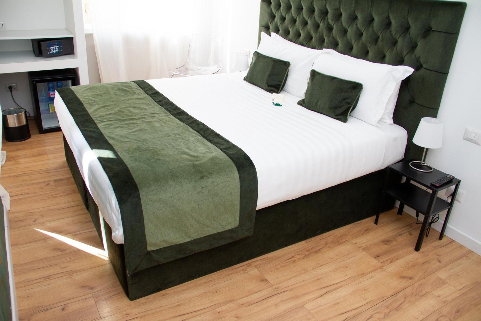 Home At Rome St. Peter Rooms&Apartment Ngoại thất bức ảnh