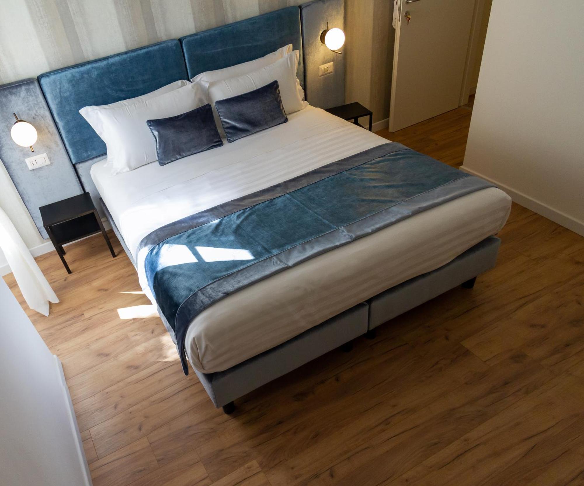 Home At Rome St. Peter Rooms&Apartment Ngoại thất bức ảnh