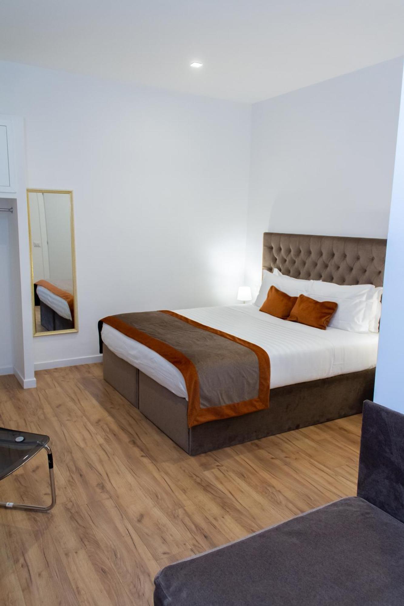 Home At Rome St. Peter Rooms&Apartment Ngoại thất bức ảnh